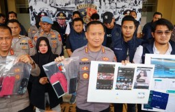 Polresta Bandung saat menggelar konferensi pers. (Jabar Memanggil/Ist)