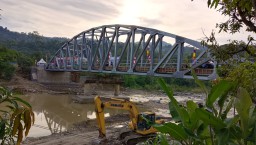 Jembatan Cilutung diresmikan. (Jabar Memanggil/Husni Nursyaf) 
