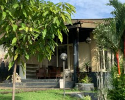 Pemandangan yang dapat di nikmati pelancong di VIB Express Room & Resto, Cipayung, Puncak Bogor