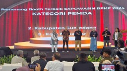Kabupaten Sumedang saat meraih juara terbaik kedua dekorasi Booth Kategori Pemerintah Daerah. Expo Pengawasan Intern 2024 yang digelar di Krakatau Grand Ballroom, Taman Mini Indonesia Indah (TMII) Jakarta. (Ist) 