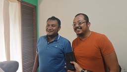 Jubir Poros Dwikora Vega Sukmayuda (kacamata) (jabar memanggil) 
