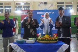 Kepala Dinas Pendidikan Kabupaten Sumedang Dian Sukmara saat menghadiri Hut IGTKI -PGRI di Gor Tadjimale (jabar memanggil/husni nursyaf) 