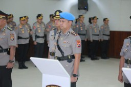 Kombes Pol Dedy Darmawansyah Nawirputra  saat dilantik menjadi Kabid Propam Polda NTB (jabar memanggil) 