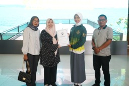 Sofia Sahla menjadi Paskibraka tingkat nasional yang akan mengibarkan bendera pusaka pada Upacara Peringatan Hari Kemerdekaan RI 17 Agustus 2024 di Ibu Kota Nusantara (IKN).


