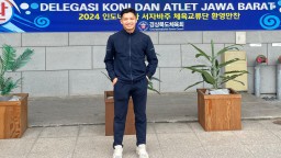 M. Iqbal Jaelani Al-qusyaeri  atlet anggar asal Sumedang saat berada di Korea Selatan, melakukan  pemusatan pelatihan untuk persiapan PON XXI 2024 Aceh Sumut.
