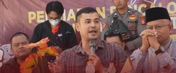Ketua KPUD Garut, Dian Hasanudin Bersama Sekda Garut Usai Rapat Koordinasi Persiapan Pencalonan Bupati dan Wakil Bupati Garut Tahun 2024