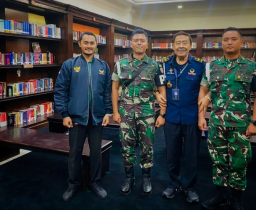 Gubernur Akademi Bela Negara Partai Nasdem, IGK Manila, bersama dengan perwakilan POM AD. ( 2/07/2025). ( Jabar Memanggil/ist)