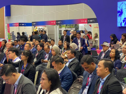 Bupati Sumedang Dony Ahmad Munir menghadiri secara langsung ASEAN Sustainable Urbanisation Strategy (ASUS) dan penguatan ASEAN Smart Cities Network (ASCN) di Kuala Lumpur Malaysia, Selasa (12/8/2025). (Foto humas pemkab sumedang)
