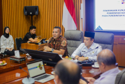 Wakil Wali Kota Bogor, Jenal Mutaqin, melakukan koordinasi lintas wilayah membahas penanganan stunting bersama Wakil Wali Kota Bandung, Erwin, di Balai Kota Bandung, Rabu (20/8/2025).( Jabar Memanggil/ist)