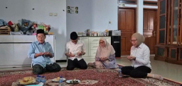Anggota DPR RI Fraksi NasDem Dapil Jawa Barat XI. Lola Nelria Oktavia, melakukan kunjungan dan silaturahmi ke Pondok Pesantren Zawiyah Garut.