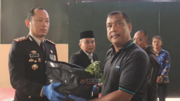 Polres Sumedang Luncurkan Program Preman Pensiun Tanam Ubi Cilembu