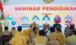 Keterangan: Setda Kendal, Sugiyono, saat memberikan sambutan dalam acara Seminar Pendidikan, di Pendopo Kendal, Senin 26/06/2023. (Jateng Memanggil/Ist)