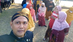 Keterangan: Bidang pelayanan keperawatan RSUD dr. Soewondo Kendal, Muhammad Wibowo, saat mengikuti upacara Peringatan Hari Lahir Pancasila, di Alun- alun Kendal, Kamis 01/06/2023. (Jateng Memanggil/Ist)
