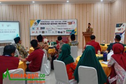 Keterangan: Direktur Program SBM Angkatan 6, Shobaril Yuliadi, saat peluncuran program SBM angkatan ke-6, yang digelar di Six Water Game Weleri, Kendal, Sabtu 21/10/2023. (Roni/Jateng Memanggil)
