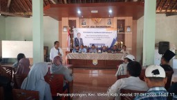 Keterangan: Anggota DPR RI, Fadholi, saat menyerap aspirasi masyarakat Kendal, di Kota Kendal, Jumat 27/10/2023. (dok/Jateng Memanggil)