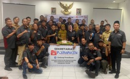 Keterangan: Jajaran kepengurusan Forwaken, usai pengukuhan dan pelantikan pengurus Forwaken, di Aula Abdi Praja Kendal. (Ist/Jateng Memanggil)