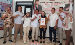 Selain ke PKB, Sri Enik juga daftar ke Partai Gerindra untuk Pilkada Blora. (Jateng Memanggil/Ist) 