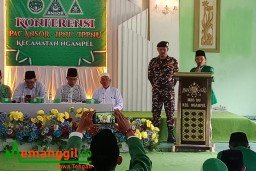 Keterangan: Ketua PC GP Ansor Kendal, Misbakhul Munir, saat memberikan sambutan dalam acara konferensi bersama,  yang digelar oleh PAC GP Ansor Ngampel, di Gedung NU Ngampel, Minggu 12/05/2024. (Roni/Jateng Memanggil)