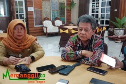 Keterangan: Mantan PJ Bupati Kendal, Kunto Nugroho, saat acara "Sosialisasi Anti Korupsi", di Pendopo Tumengung Bahurekso, Senin 23/9/2024. (Jateng Memanggil)