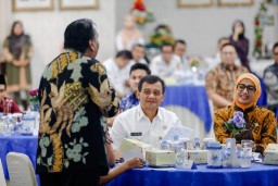 Bambang Pacul di Hadapan Gubernur Jateng, Ahmad Luthfi di Forum Program Senayan Peduli Jawa Tengah (Jateng Memanggil/Ist)