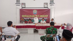 Keterangan: Bupati Tika, saat memberikan sosialisasi dan penyaluran BLT DBHCT Kendal tahun 2025, di Aula Kecamatan Ringinarum, Rabu 10/09/2025. (Roni/Jateng Memanggil)