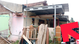 Keterangan: Rumah yang diduga dijadikan tempat pertemuan oknum polisi dengan Y. (dok/Jateng Memanggil)