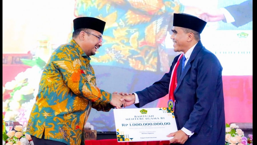 STAI Al Anwar Sarang Rembang Dapat Bantuan Rp 1 Miliar dari Kemenag