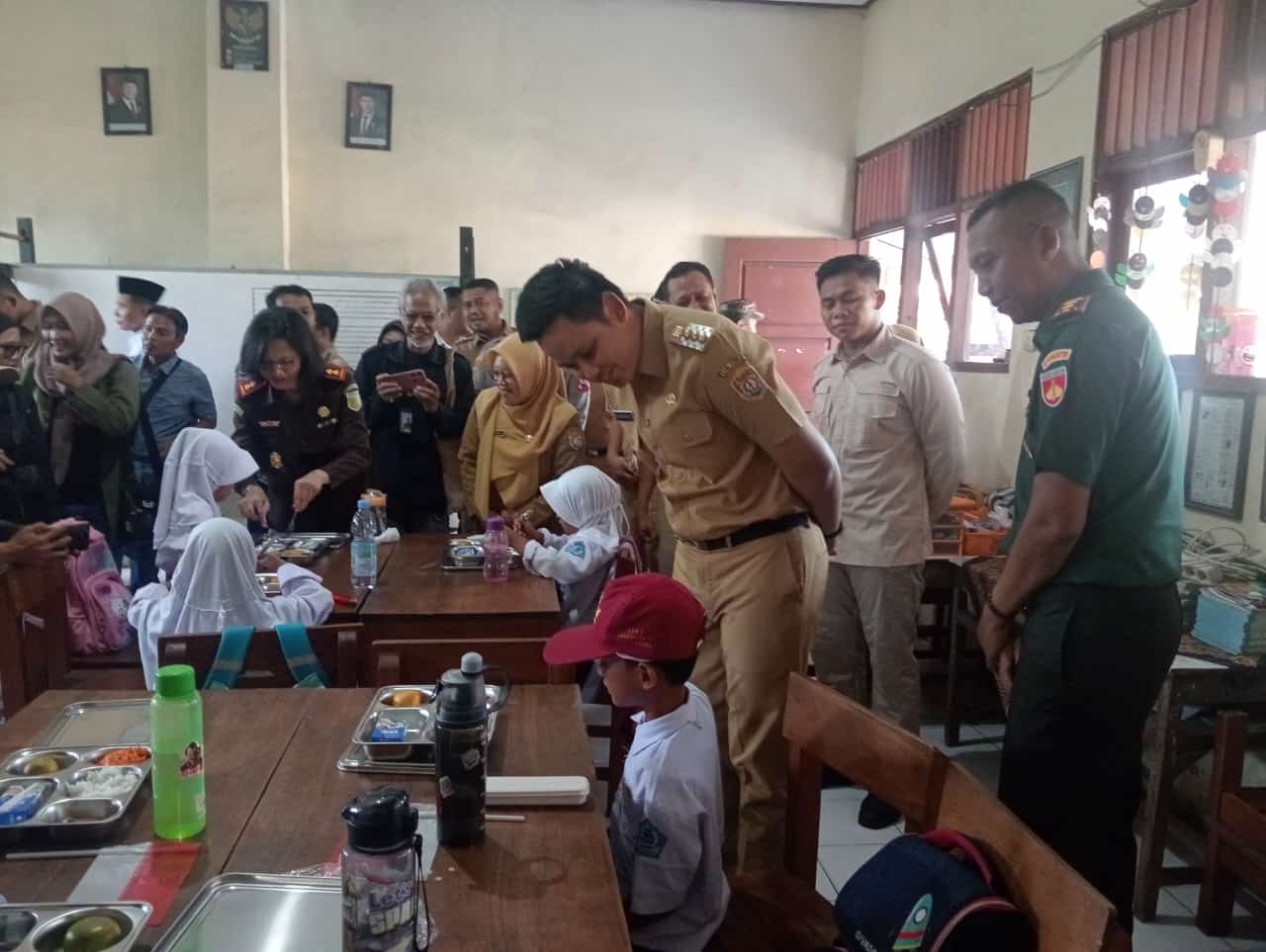 Program Makan Bergizi Gratis di Kendal, Baru di 1 Kecamatan dan 11 Sekolahan