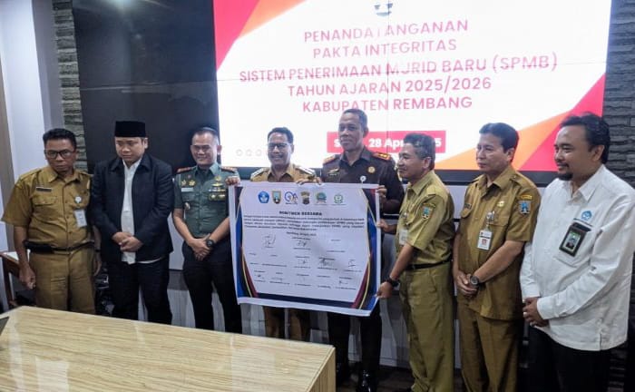 Bupati Harno Dukung Pelaksanaan SPMB 2025-2026