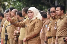 Gubernur Jatim Khofifah Indar Parawansa. (Jatim Memanggil/hms)