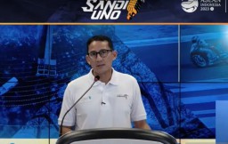 Tangkapan layar Menparekraf Sandiaga Uno dalam The Weekly Brief with Sandi Uno yang digelar di Jakarta, Senin (20/03/2023). (Memanggil.co/Ist)