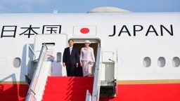 Kaisar Jepang Hironomiya Naruhito bersama Permaisuri Masako tiba di Jakarta, Sabtu (17/6/2023), dalam kunjungannya ke Indonesia selama beberapa hari (Memanggil.co/presidenri.go.id)