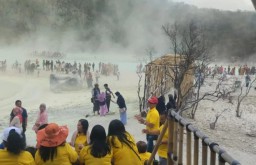 Objek Wisata Kawah Putih Bandung. (Memanggil.co/Antara)