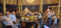 Kepengurusan Apindo DPK Garut saat rapat koordinasi dengan Pemerintah Kabupaten Gatut (Memanggil.co/lst)