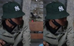 Lilik Yuliantoro, mantan aktivis pejalan kaki yang sempat aksi memprotes Amien Rais, meminta judi togel diberangus, dan lain sebagainya saat berkunjung di kediaman korban pencabulan di Kabupaten Blora, Jawa Tengah. (Memanggil.co/Ist)