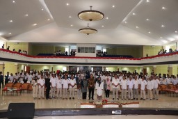 Peserta 1DWE yang diikuti oleh mahasiswa, dosen dan tenaga kependidikan di PEM Akamigas foto bersama.(PEM Akamigas for Memanggil.co)