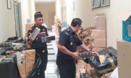 Barang bukti ribuan batang rokok bodong hasil penyergapan yang dilakukan tim Macan Kumbang Muria Bea Cukai Kudus. (Memanggil.co/ist)