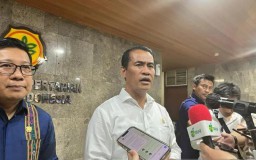 Mentan Amran saat konferensi pers di Jakarta, Rabu (17/1/2024). (Memanggil.co/Antara) 