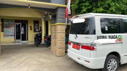 Penampakan mobil siaga desa yang BPKB nya digadaikan Oknum Kades di Blora. (Memanggil.co/Ist) 