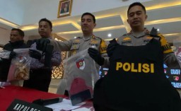 Konferensi pers di Mapolres Garut, Jawa Barat.