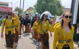 Desa Gedongsari ketika mengadakan karnaval budaya untuk merayakan Hari Ulang Tahun (HUT) Republik Indonesia (RI). (Memanggil.co/Ist) 