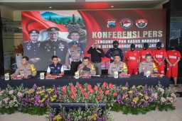 Ditresnarkoba Polda Jawa Tengah menangkap empat tersangka jaringan besar narkoba dan barang bukti berupa 52,08  Kilogram Sabu dan 35.050 buktir Ekstasi. (ist)
