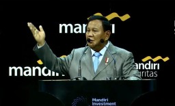 Calon Presiden Prabowo Subianto saat berpidato dalam acara Mandiri Investment Forum 2024 di Jakarta, Selasa (5/3/2024) (Memanggil.co/Antara)