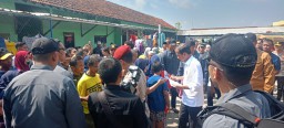Presiden RI Joko Widodo mengunjungi posko pengungsian warga terdampak banjir di SMK Ganesa Demak (ist)