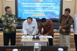Penandatanganan Perjanjian Kerja Sama (PKS) antara Pemerintah Kabupaten Blora dan Politeknik Pekerjaan Umum (PU) (Memanggil.co/Ist)