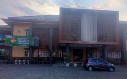 Tampak depan kantor Dinas Pendidikan (Disdik) Kabupaten Blora. (Memanggil.co/Ist) 