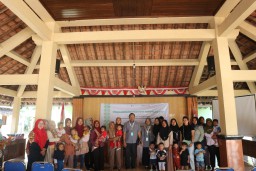 Poltekkes Kemenkes Semarang laksanakan Pengabdian masyarakat di Desa Sukorejo, Kabupaten Blora, Selasa (30/7/2024) (Memanggil.co/Erni Nuryanti)