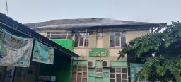 Puskesmas Citeureup di Jalan Mayor Oking RT 02/04, Desa Puspanegara, Kecamatan Citeureup, Kabupaten Bogor, ludes terbakar. (Memanggil.co/Yudi Irawan) 