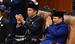 Jokowi dengan presiden terpilih Prabowo Subianto (Memanggil.co/Antara)