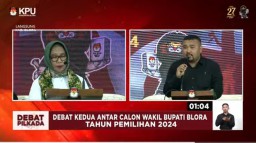 Cawabup nomor urut 1, Sri Setyo Rini dan cawabup nomor urut 2, Andika Adikrishna Gunarjo (Memanggil.co/KPU Blora)